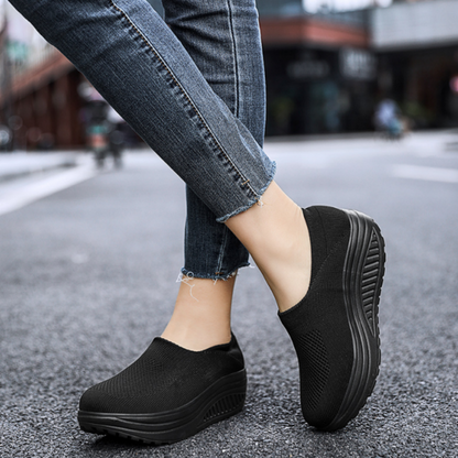 Women's Casual Thick-soled Mesh Slip-on Shoes